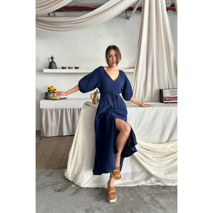 V YAKA BEL BONCUK BAĞLAMALI MÜSLİN ELBİSE YIRTMAÇ DETAYLI - Lacivert