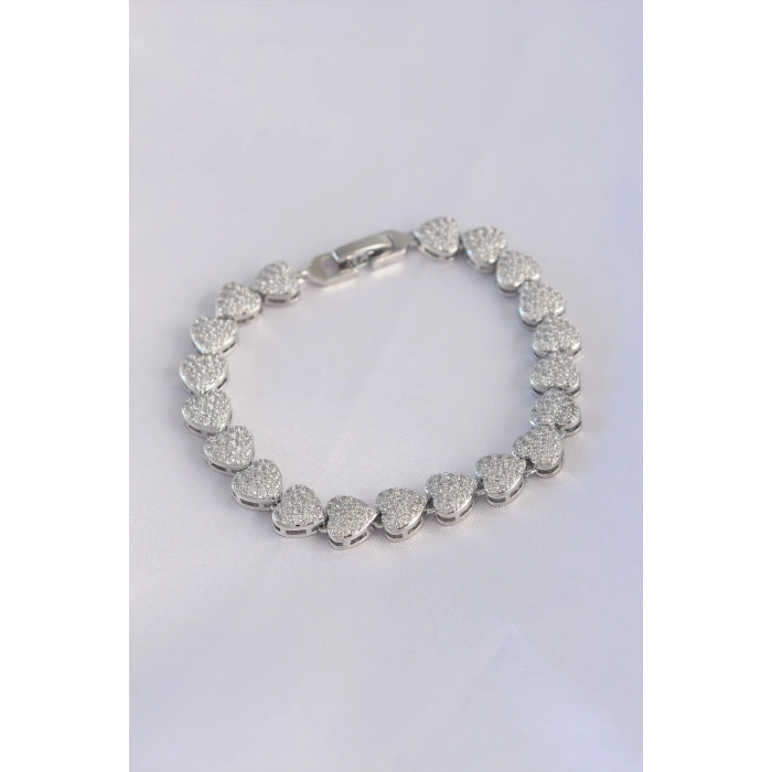 Vip Seri Pirinç Zirkon Taşlı Gümüş Renk Kalp Model Bileklik