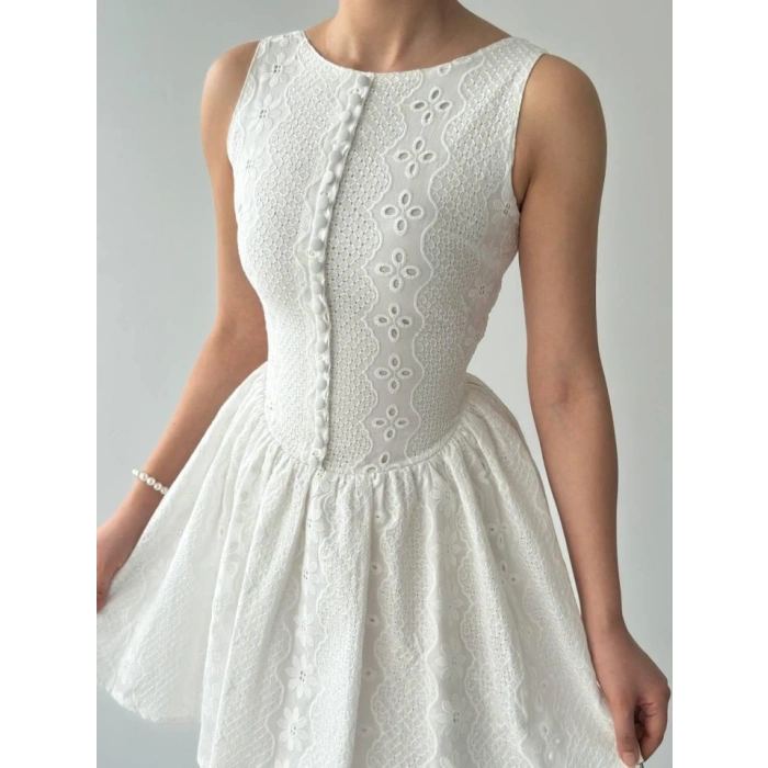 Yema Düğme Detaylı Elbise