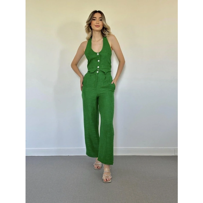 Yeşil Yelek Ve Pantolon Takım