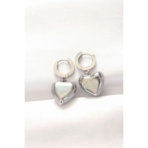 316L Çelik Gümüş Renk Bombeli Kalp Tasarımlı Küpe