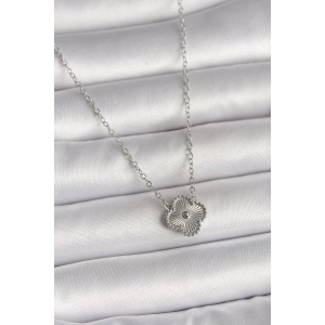 316L Çelik Gümüş Renk İşleme Detaylı Yonca Model Kadın Kolye
