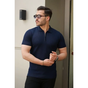 Erkek Fermuar Yakalı Kısa Kollu Tişört