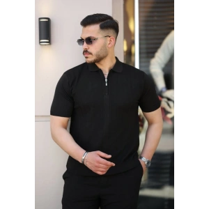 Erkek Yakası Fermuarlı Kısa Kollu T-shirt