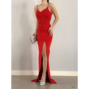 Kadın Dalgıç Kumaş Askılı Yırtmaç Detaylı V Yaka Maxi Boy Elbise