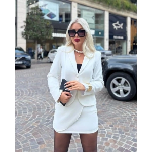 Kadın Tek Düğme Detaylı Ceket Mini Etek Ikili Takım