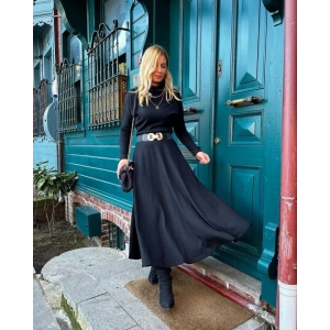 Kadın Uzun Kollu Balıkçı Yaka Uzun Akrilik Elbise