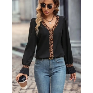 Kadın Uzun Kollu V Yakalı Leopar Detaylı Krep Bluz