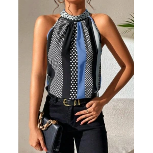 Kadın Yarım Balıkçı Yaka Kolsuz Mikro Bluz