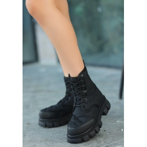 Mabel Siyah Cilt Bağcıklı Bot