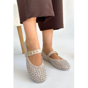 Olise Bej Boncuk İşlemeli Babet Ayakkabı