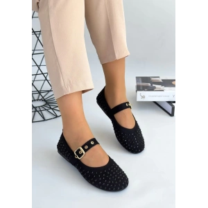 Olise Siyah Boncuk İşlemeli Babet Ayakkabı