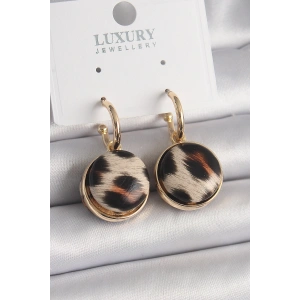 Pirinç Gold Renk Leopar Desenli Daire Model Kadın Küpe