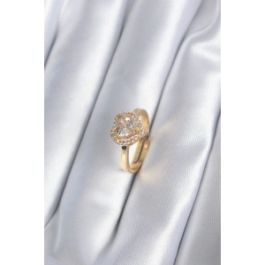 Pirinç Gold Renk Zirkon Taşlı Kalp Charm Model Kadın Yüzük