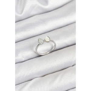 Pirinç Gümüş Renk Fiyonk Model Kadın Yüzük