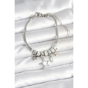 Pirinç Gümüş Renk Yıldız Charmlı Kadın Bileklik