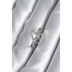 Pirinç Gümüş Renk Zirkon Taş Detay Kelebek Model Kadın Yüzük