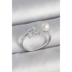 Pirinç Gümüş Renk Zirkon Taşlı Çiçek Model İnci Detay Ayarlanabilir Kadın Yüzük