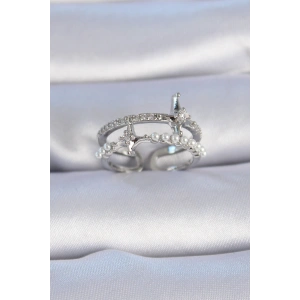 Pirinç Gümüş Renk Zirkon Taşlı İnci Detay Kutup Yıldızı Model Kadın Yüzük