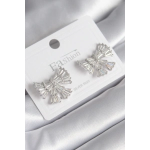 Pirinç Gümüş Renk Zirkon Taşlı Kurdele Model Kadın Küp