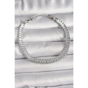 Pirinç Gümüş Renk Zirkon Taşlı Su Yolu Model Kadın Bileklik