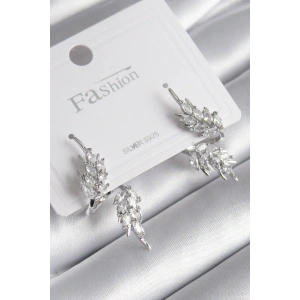 Pirinç Gümüş Renk Zirkon Taşlı Yaprak Model Kadın Küpe