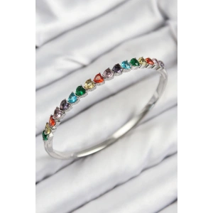 Pirinç Renkli Zirkon Taşlı Kalp Model Gümüş Renk Kadın Kelepçe