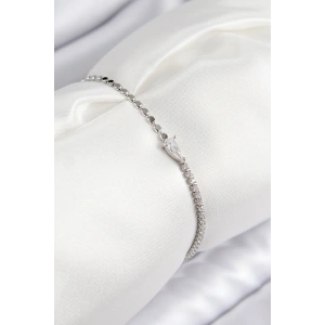 Pirinç Zirkon Taşlı Damla Model Ezme Zincir Gümüş Renk Kadın Bileklik