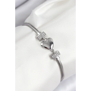 Pirinç Zirkon Taşlı Kalp Model Gümüş Renk Kadın Bileklik