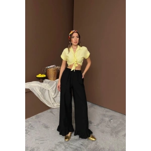 Siyah Paçası Fırfırlı Keten Pantolon