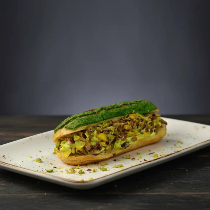 Fransız Antep Fıstıklı Ekler