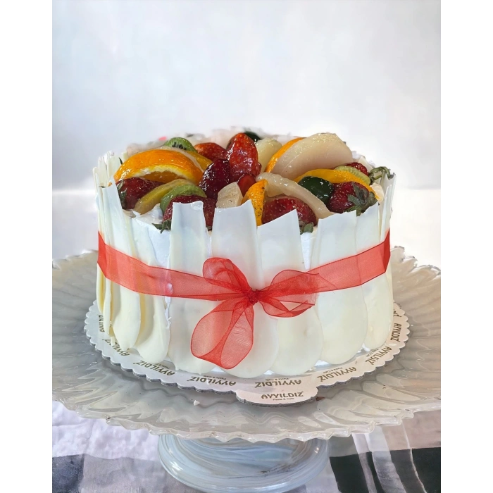 Meyveli Pasta 4-6 Kişilik