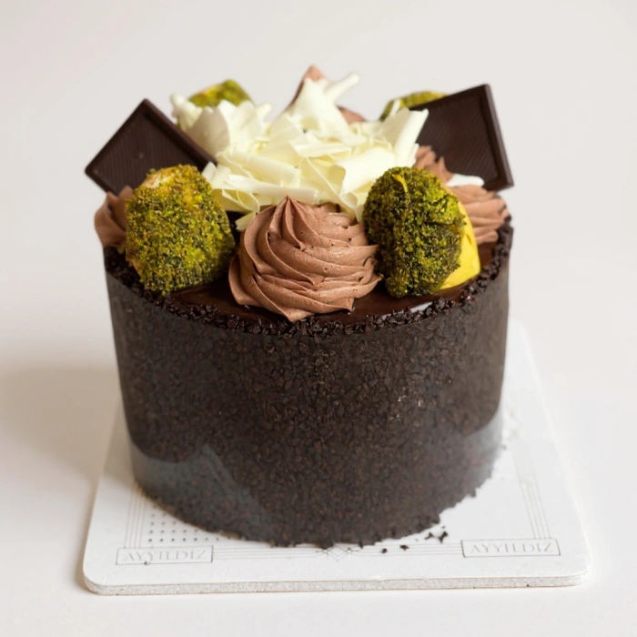 Muzlu Çikolatalı Pasta 4-6 Kişilik