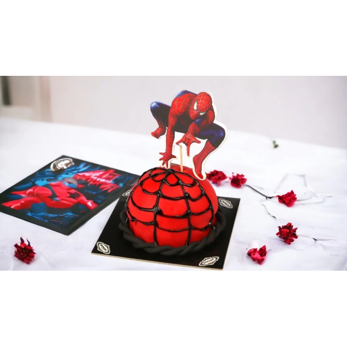 Örümcek Adam Pasta