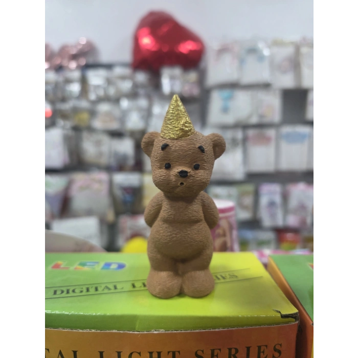 Mum Üfleyen Ayıcık Figürü 8-10 cm (gold-gümüş şapka seçenekli)
