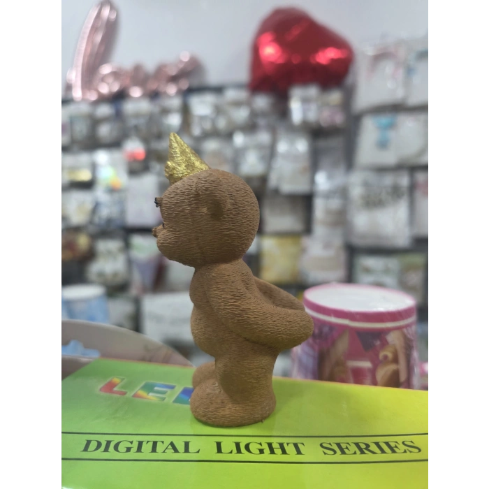 Mum Üfleyen Ayıcık Figürü 8-10 cm (gold-gümüş şapka seçenekli)