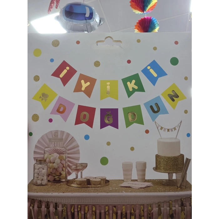 İyiki Doğdun Yazı Banner Renkli Altın
