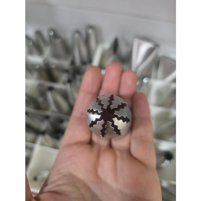 F4 Krema Duyu Büyük Boy