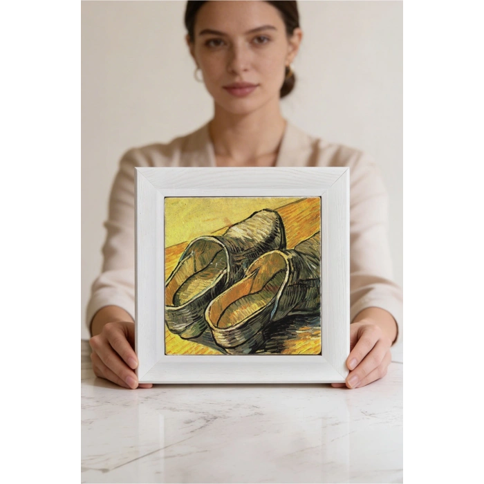Vincent Van Gogh -A Pair of Shoes - Doğal Ahşap Çerçeveli Taş Tablo