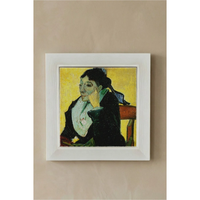 Vincent Van Gogh - Madame Ginouxen Arlesienne - Doğal Ahşap Çerçeveli Taş Tablo