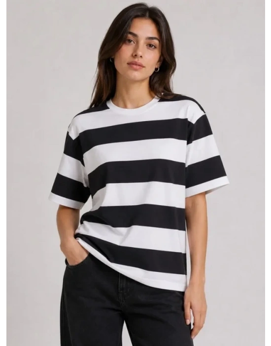 Çizgili Oversize Tişört Bisiklet Yaka Kısa Kol Yazlık T-Shirt - Siyah