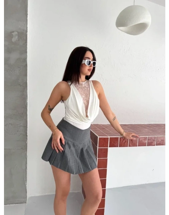 Dantel Detaylı Derin Dekolte Body Şık Kolsuz Yazlık Bodysuit - Beyaz