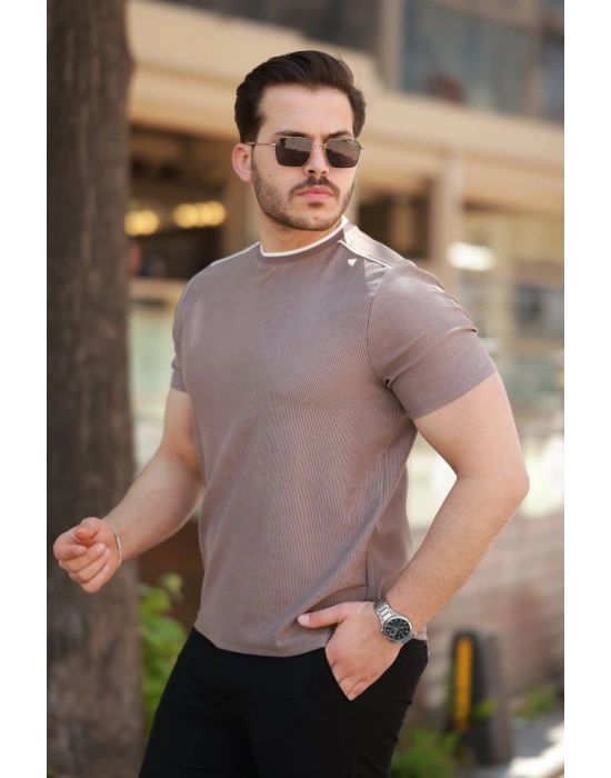 Erkek Omuzlar çizgi Detaylı Kısa Kollu T-shirt