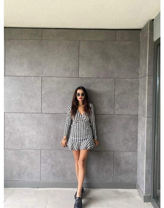 Kadın Uzun Kollu Kruvaze Yaka Kazayağı Mikro Mini Boy Elbise