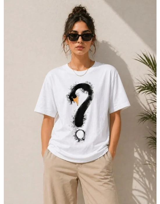 Kuğu Figürlü Soru İşareti Baskılı Tişört Kısa Kol T-Shirt - Beyaz