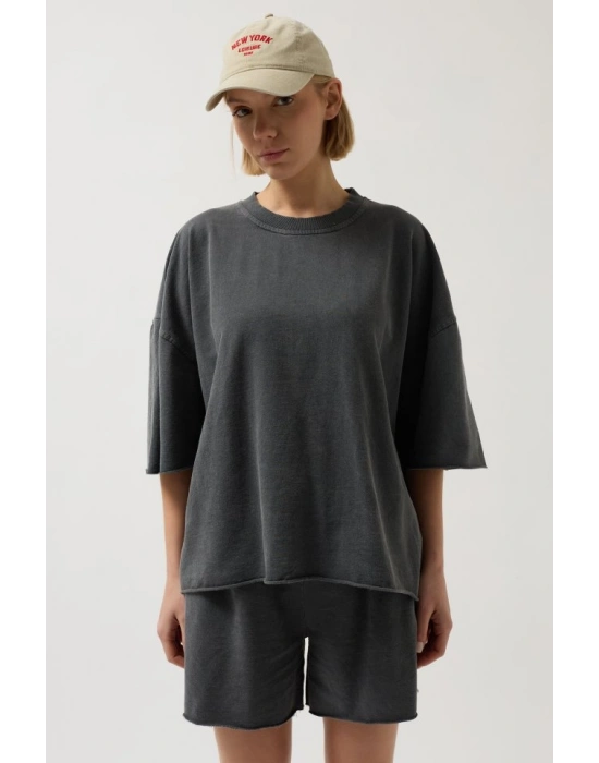 Oversize Lazer Kesim Bisiklet Yaka T-Shirt