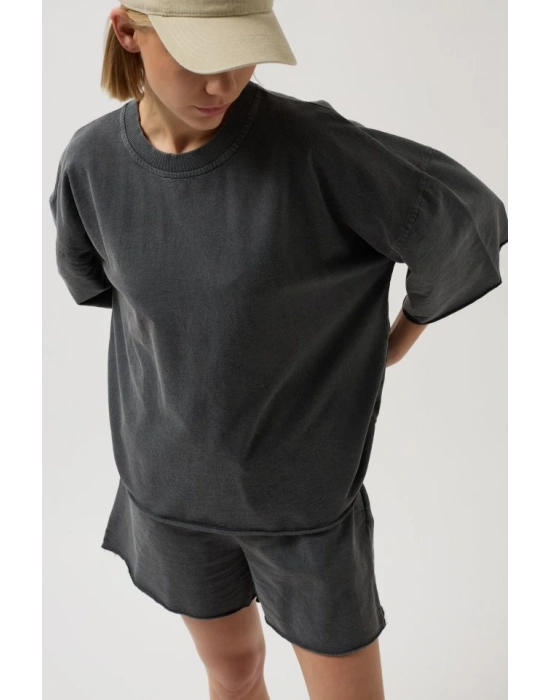 Oversize Lazer Kesim Bisiklet Yaka T-Shirt