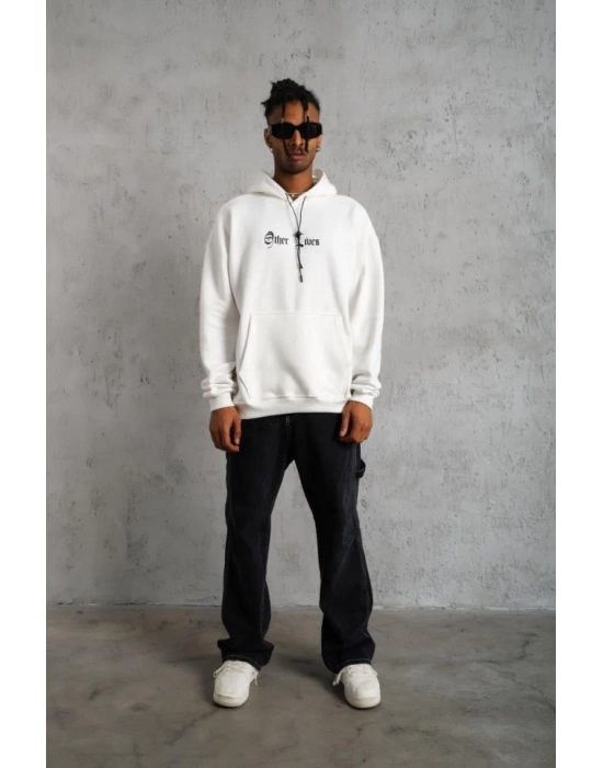 Oversize Üç İplik Şardonlu Kapüşonlu Sweatshirt – Beyaz “Other Lives” Ön Ve Arka Baskılı, Kanguru Cepli, Ribanalı Rahat Kışlık Model Beyaz