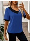 Kadın Kısa Kollu Asımetrik Yaka Detaylı Düğmeli Dubai Bluz