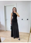 Kolsuz Büzgülü Uzun Elbise - Siyah